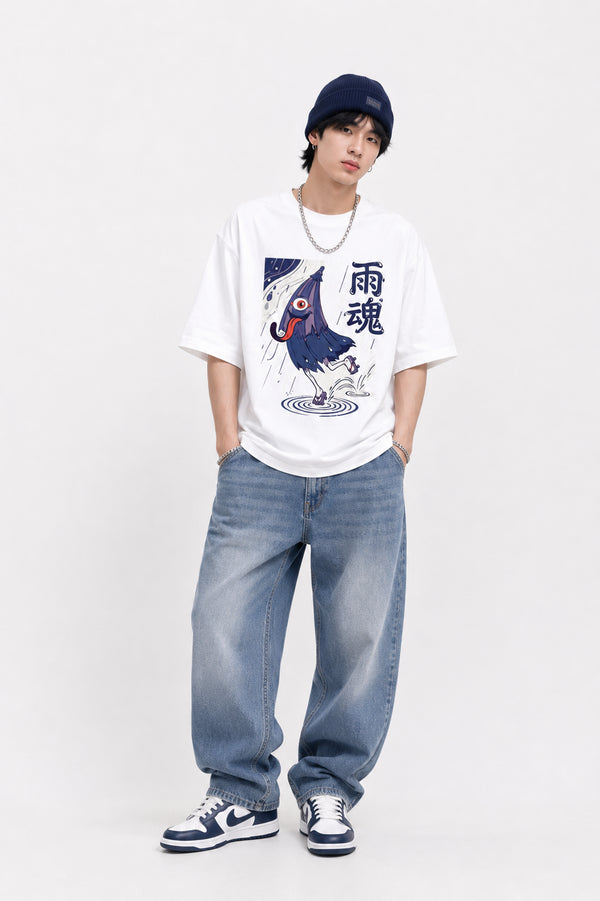 HUGFAB Rain Spirit white oversized graphic T-shirt worn by male model with baggy jeans and navy beanie